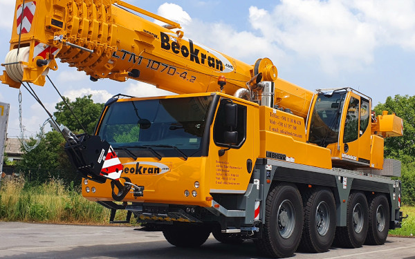 90 Tona LIEBHERR LTM 1090-4.1